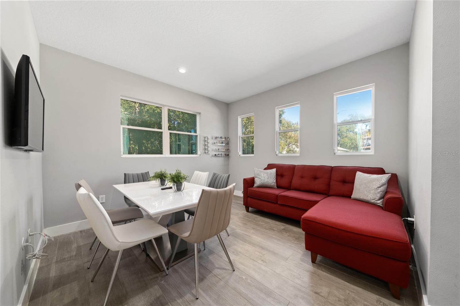 Image 4 of 26 For 328 Cypress Street