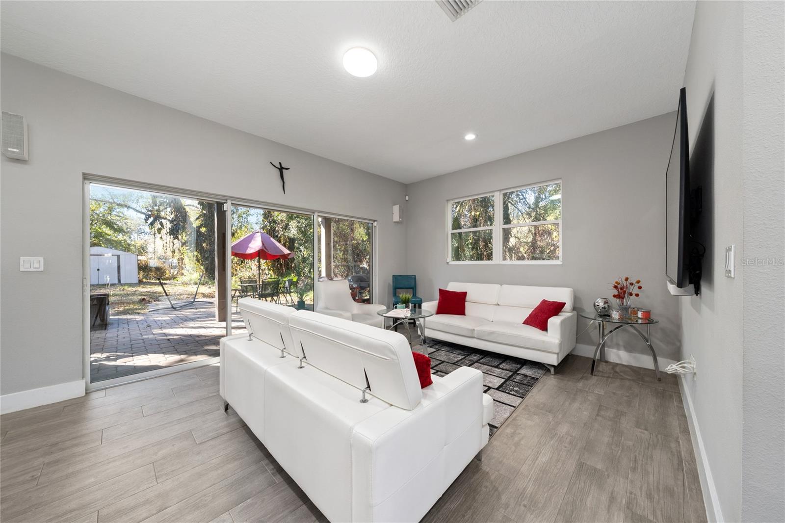 Image 5 of 26 For 328 Cypress Street