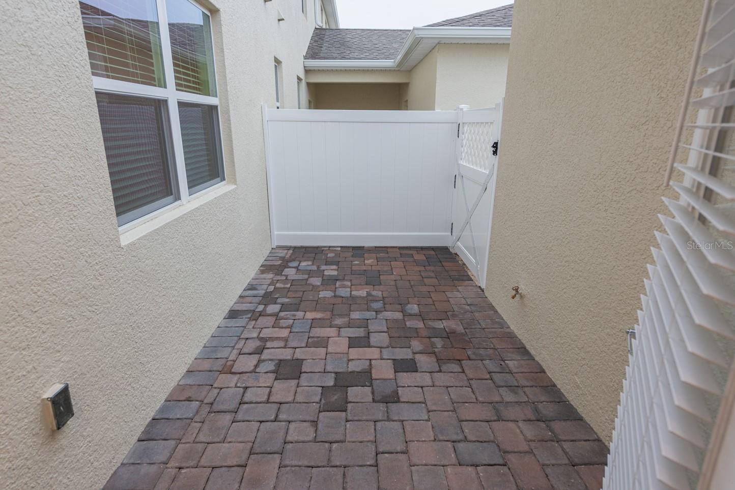 Image 17 of 26 For 2990 Aqua Virgo Loop 10