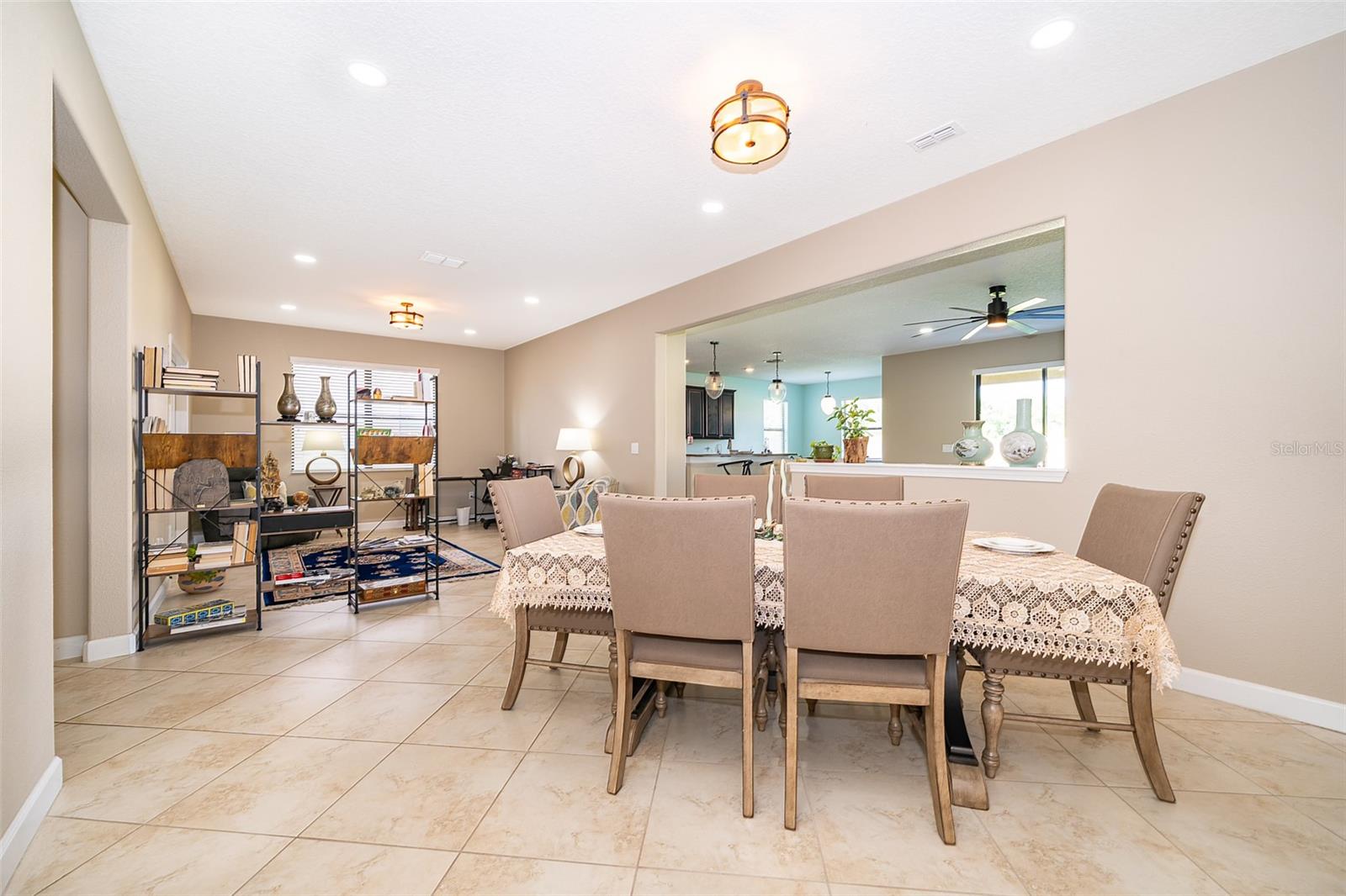 Image 13 of 35 For 2736 Atherton Drive