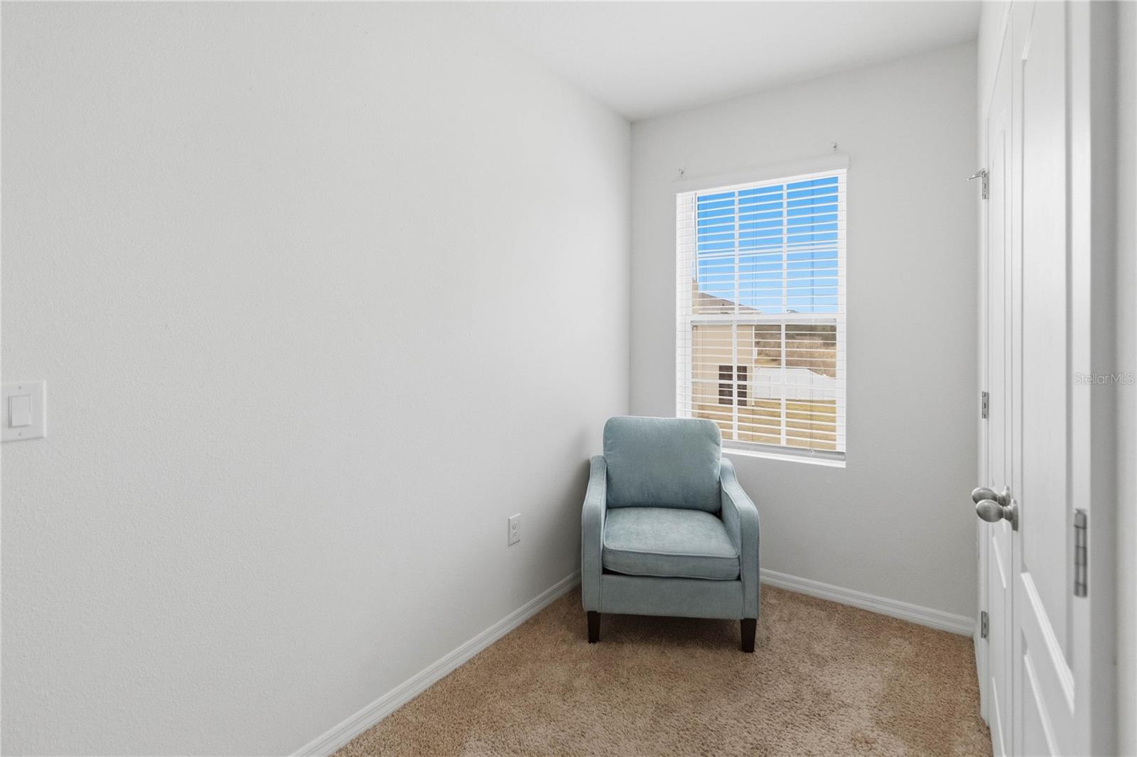 Image 21 of 31 For 305 Feltrim Reserve Boulevard