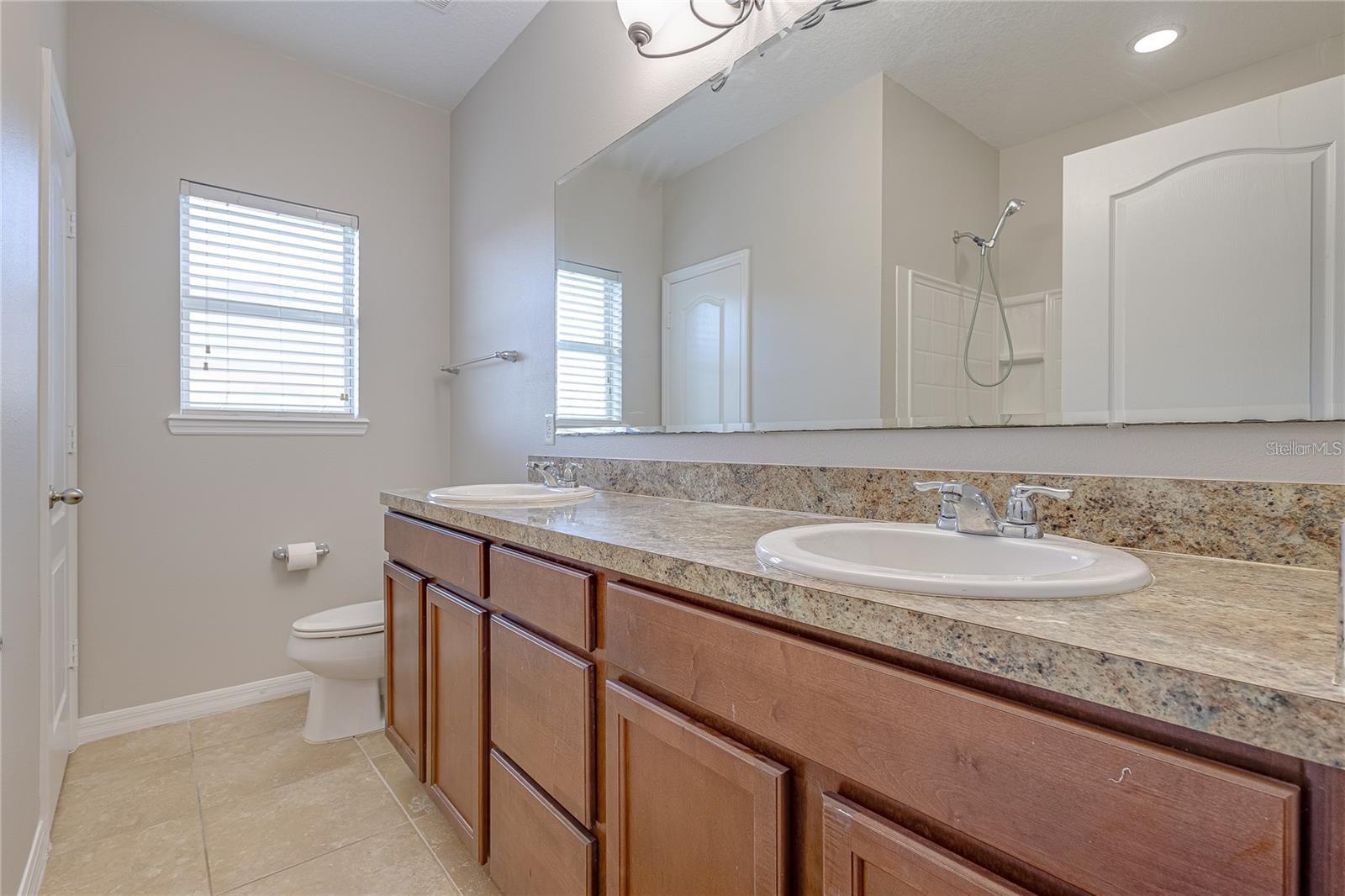 Image 11 of 19 For 2221 Betsy Ross Lane Na