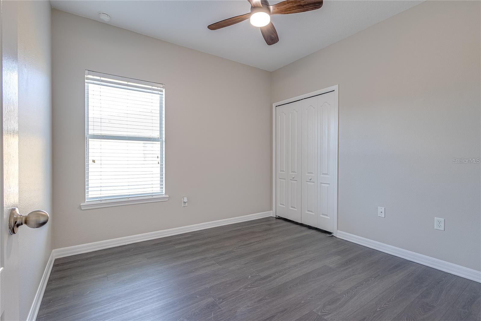 Image 14 of 19 For 2221 Betsy Ross Lane Na