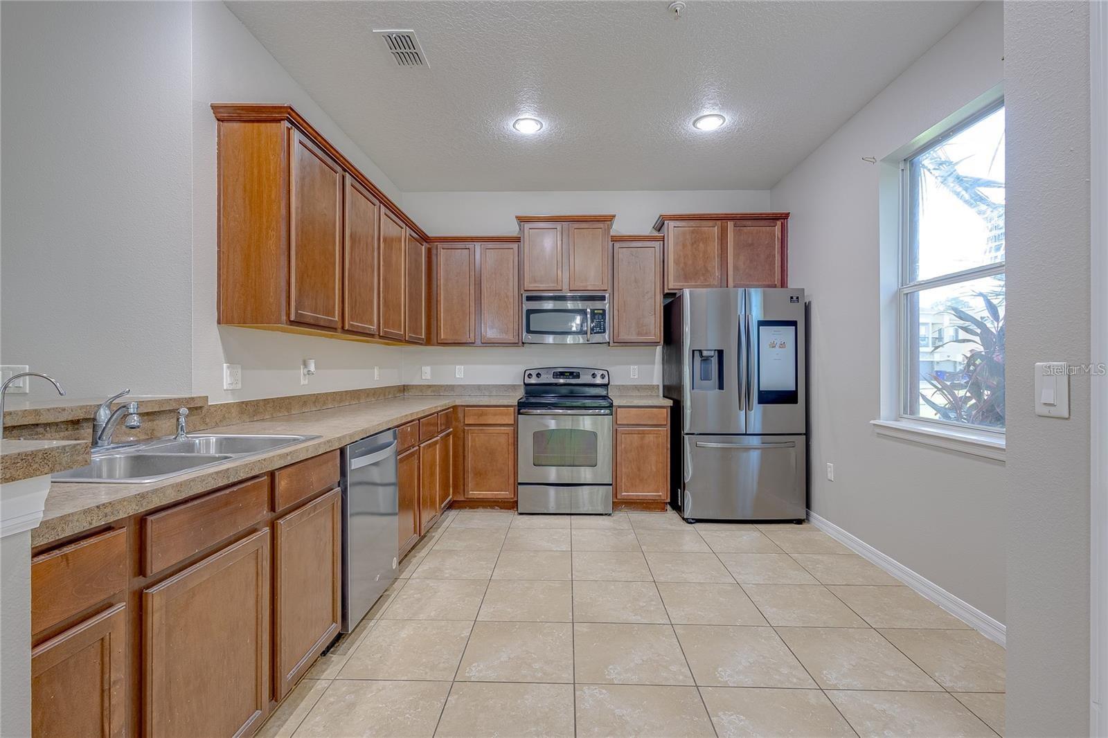 Image 8 of 19 For 2221 Betsy Ross Lane Na