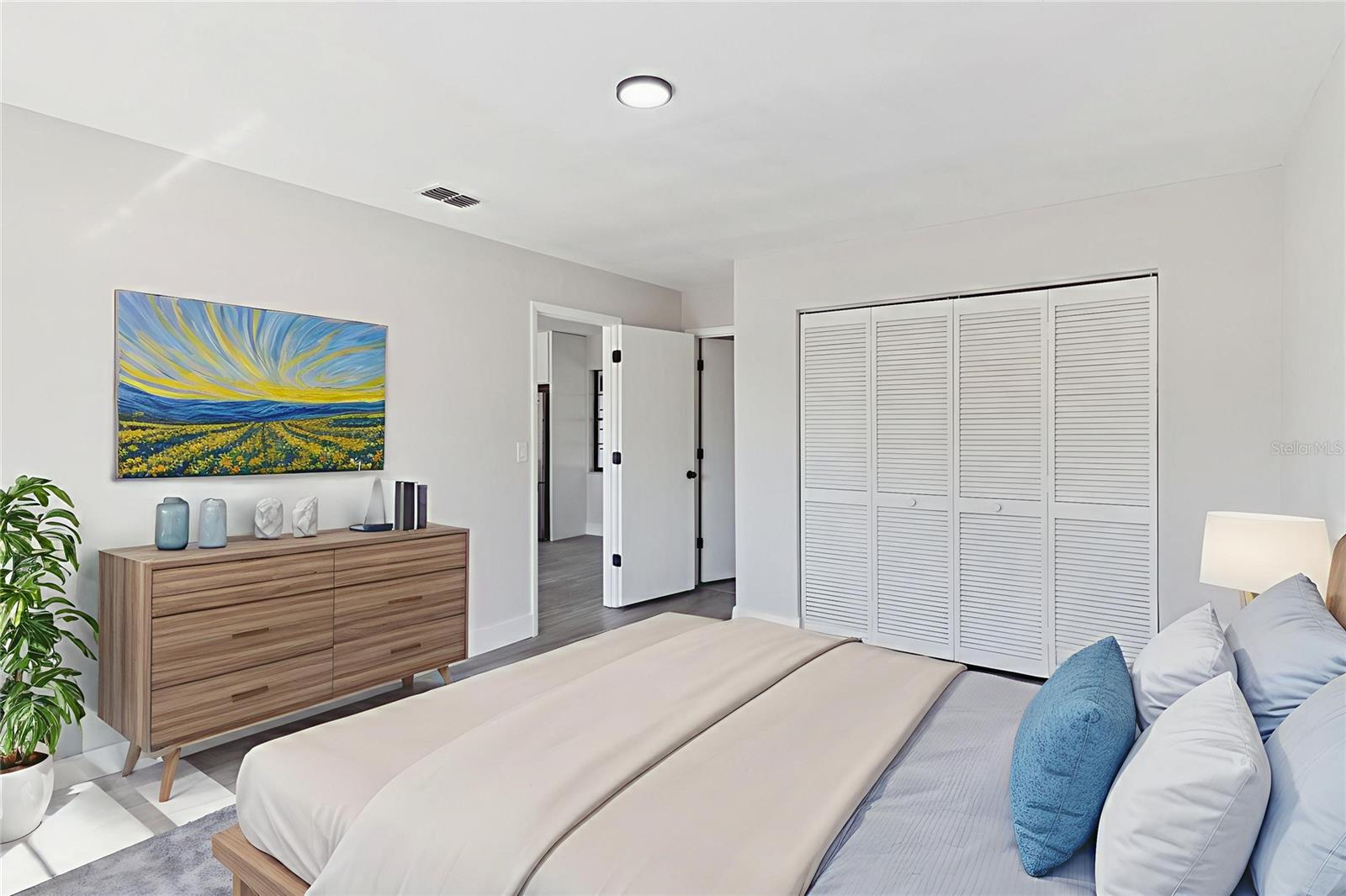 Listing photo id 23 for 2533 Oak Run Boulevard