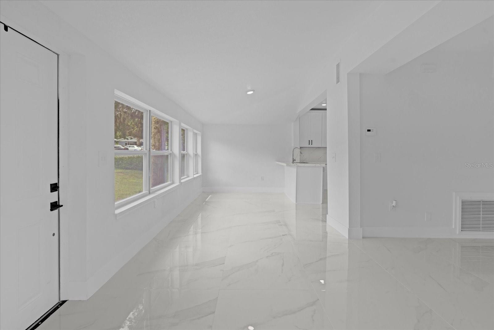 Image 5 of 48 For 5851 Drew Road