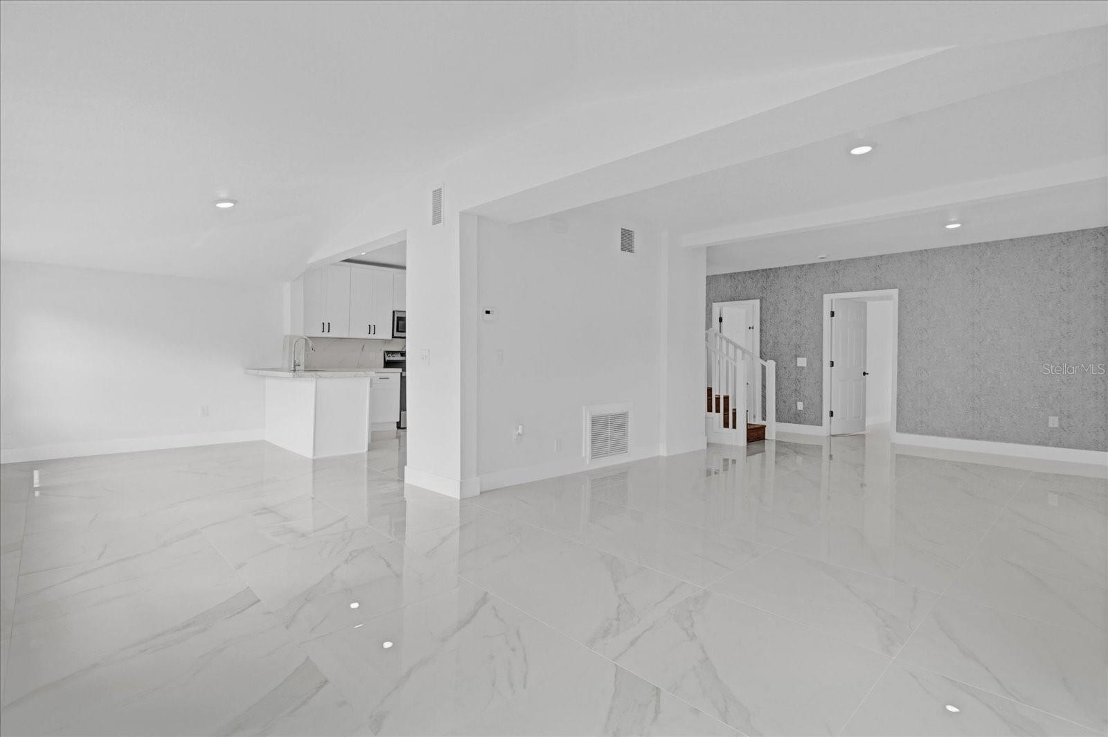 Image 6 of 48 For 5851 Drew Road