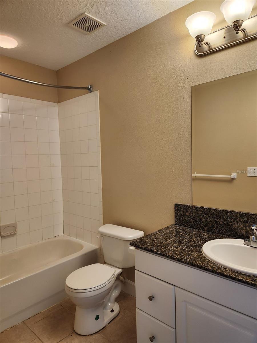 Image 18 of 20 For 609 Cornerstone Drive