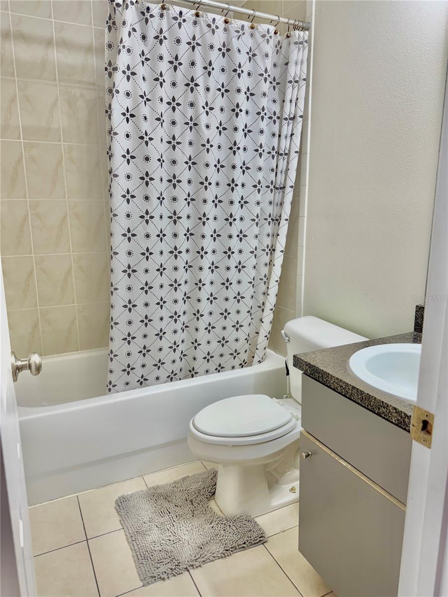 Image 12 of 18 For 1150 Beach Circle