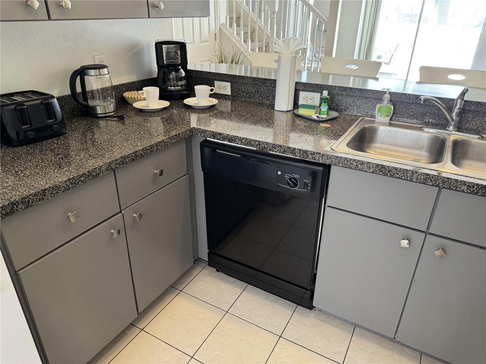 Image 16 of 18 For 1150 Beach Circle