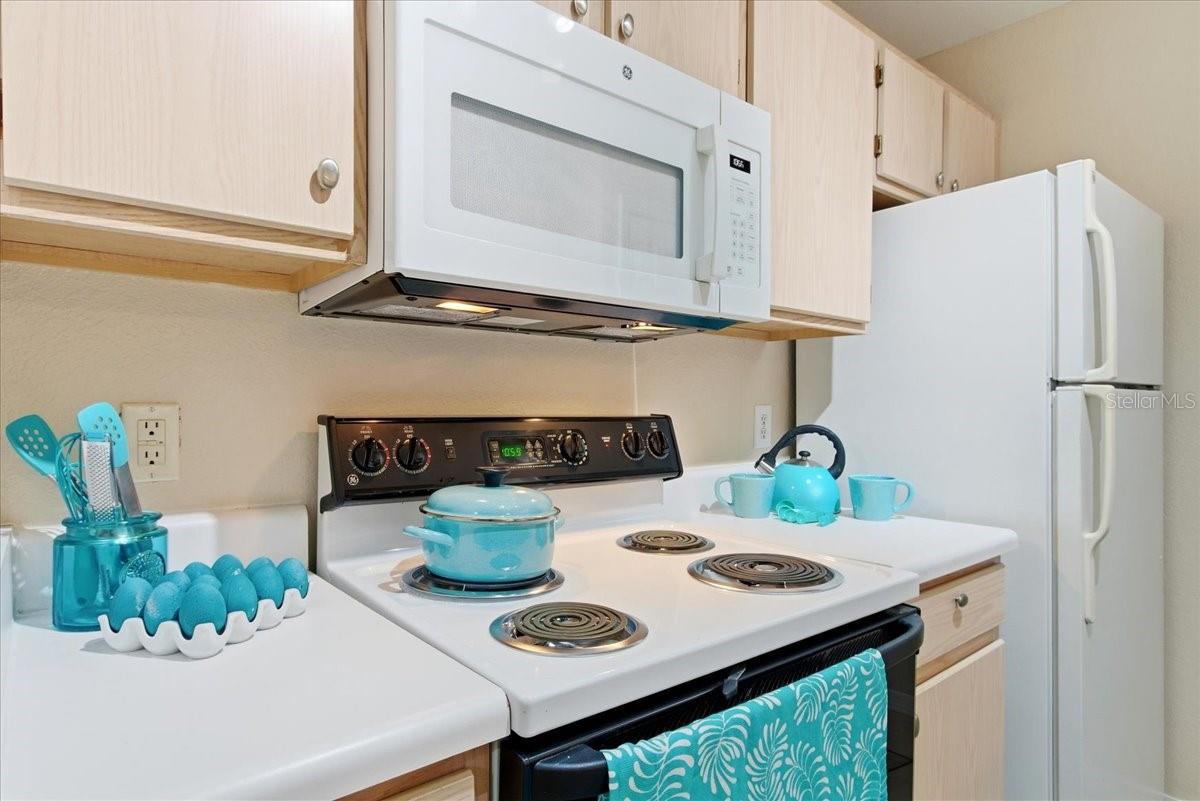 Image 9 of 45 For 5455 Vineland  3107