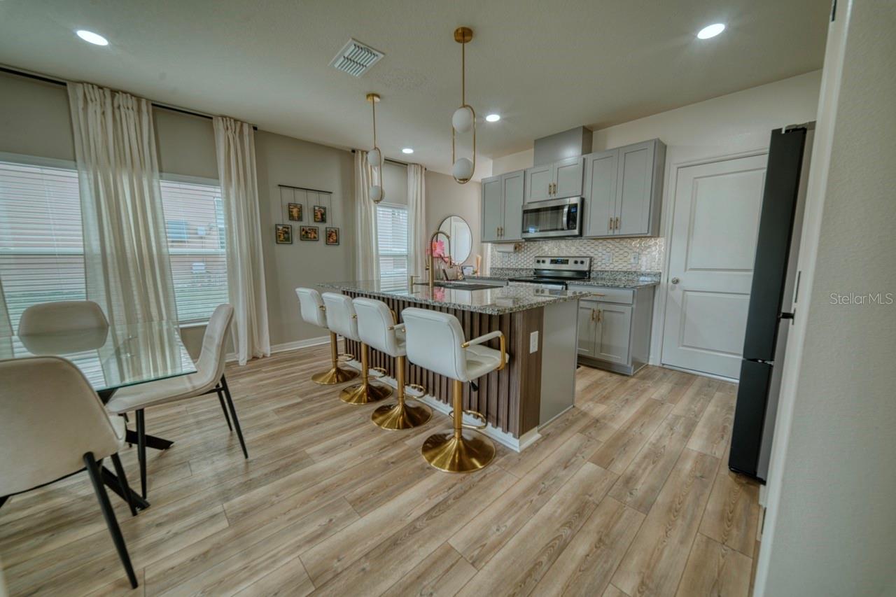 Image 6 of 35 For 1568 Mirabella Circle