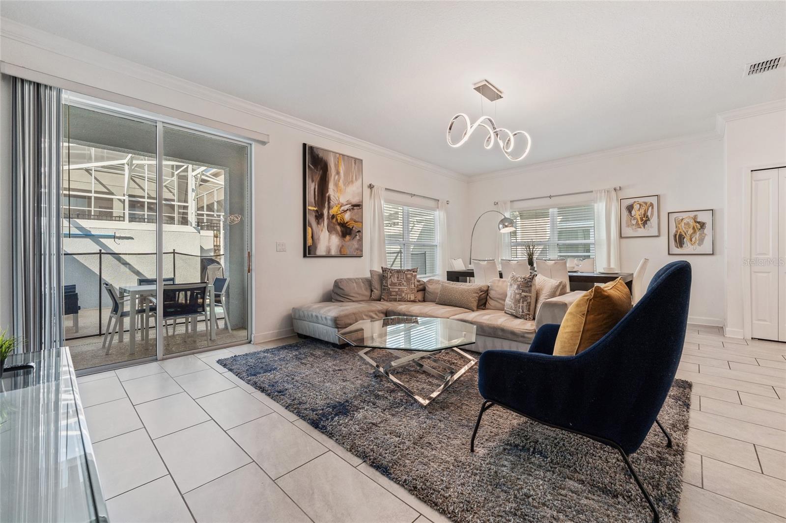 Image 11 of 39 For 1070 Splash Shot Place