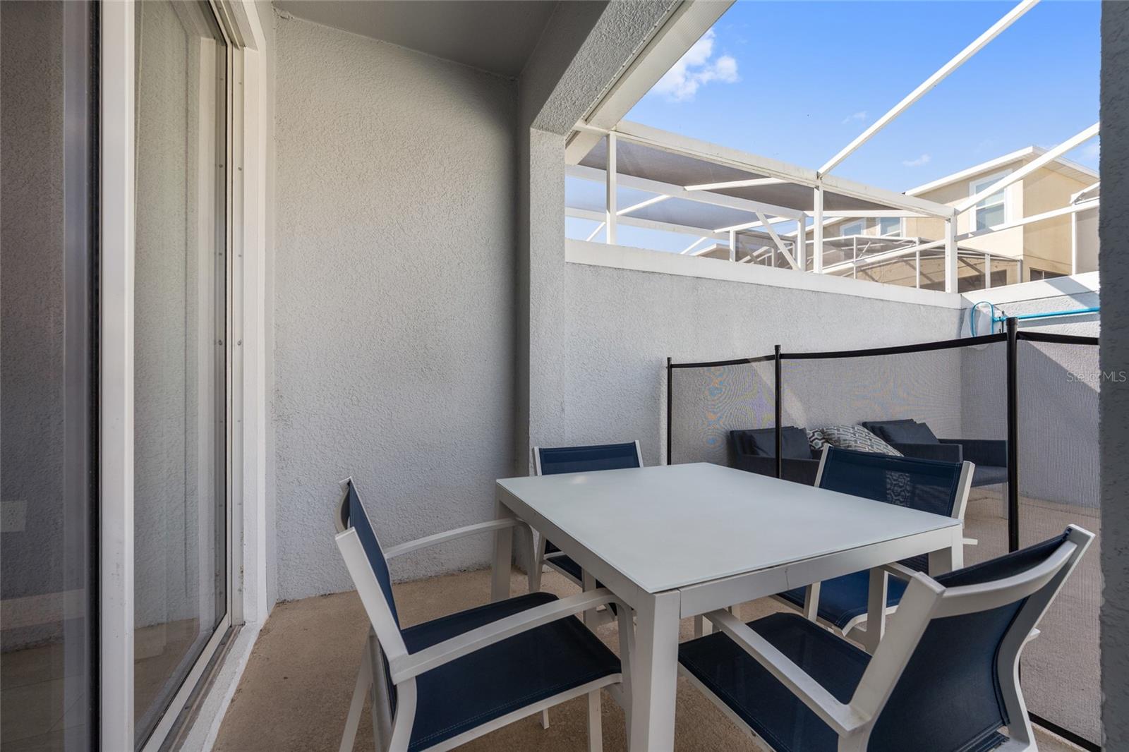 Image 30 of 39 For 1070 Splash Shot Place