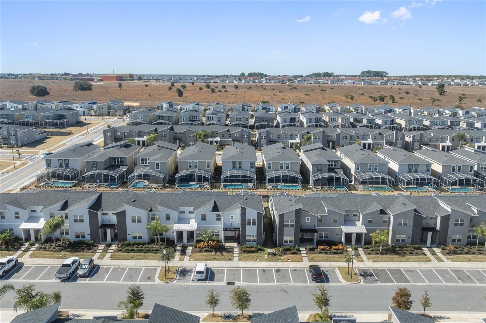 Image 32 of 39 For 1070 Splash Shot Place