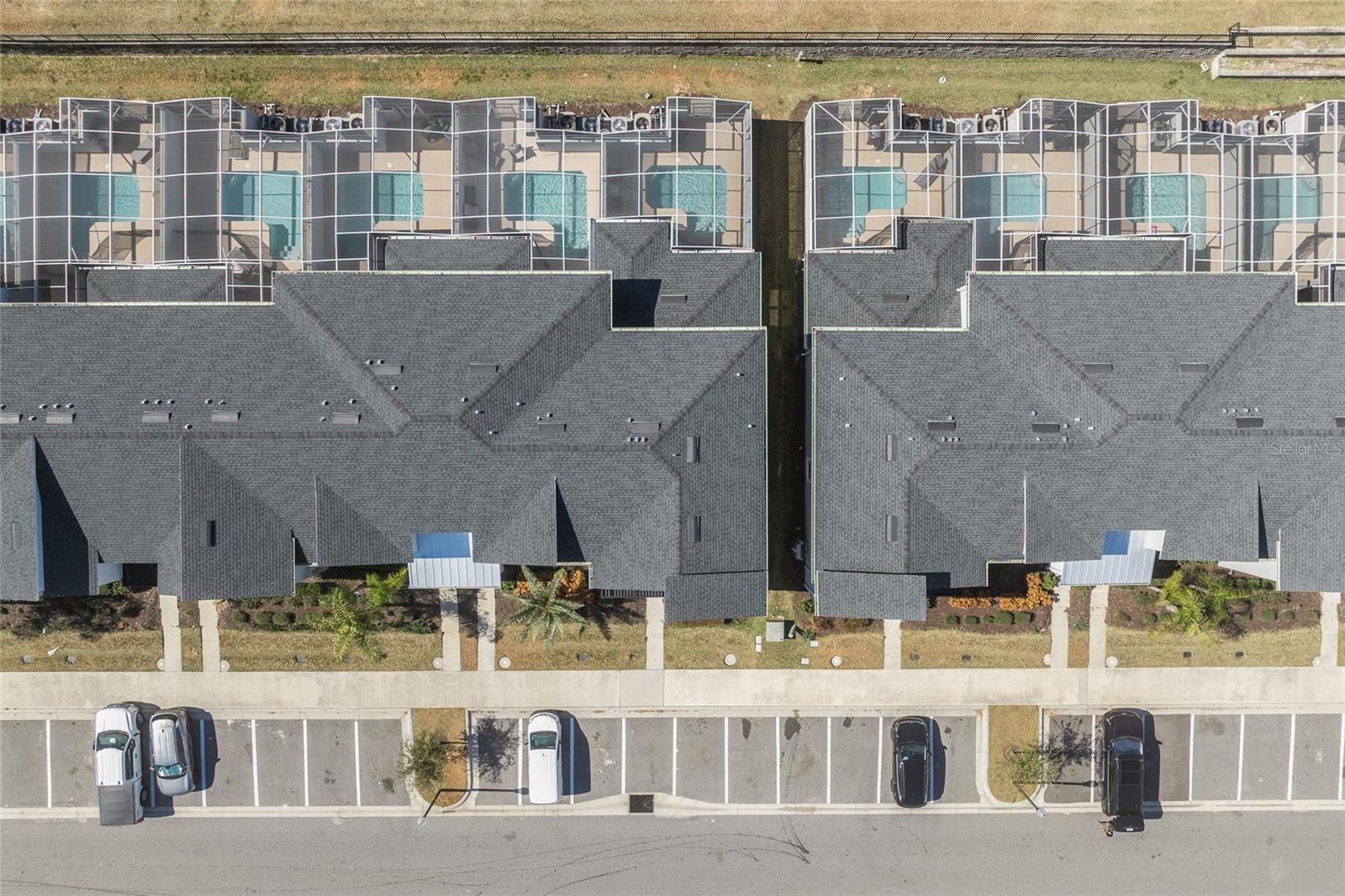 Image 35 of 39 For 1070 Splash Shot Place