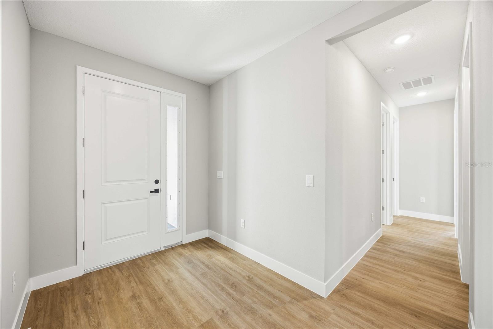 Image 7 of 30 For 2145 River Hawk Loop