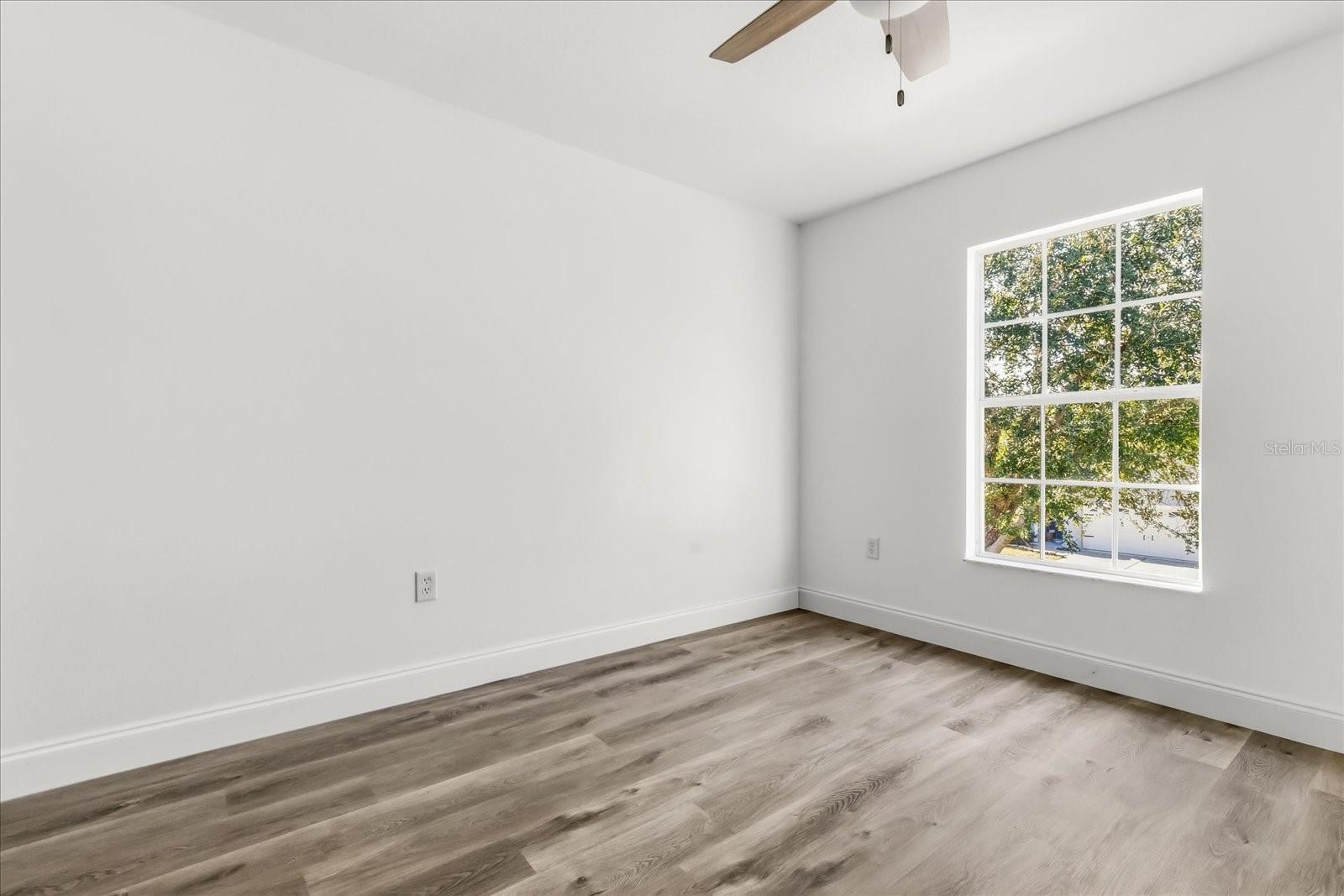 Image 13 of 34 For 15663 Durango Circle