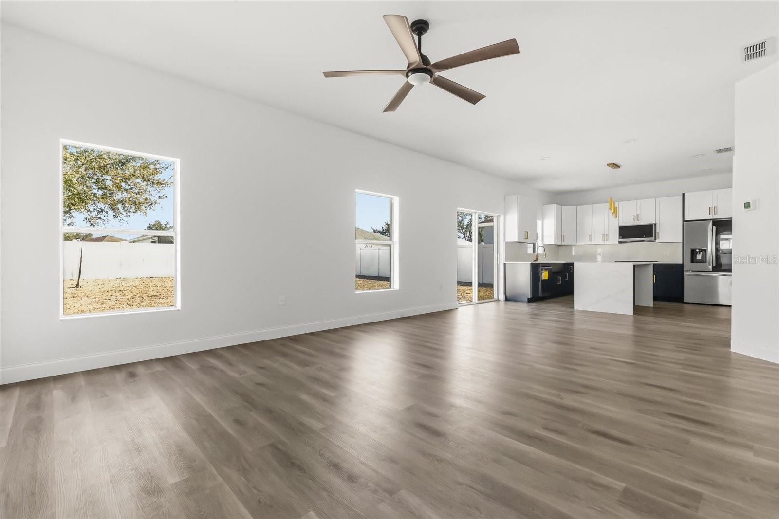 Image 3 of 34 For 15663 Durango Circle