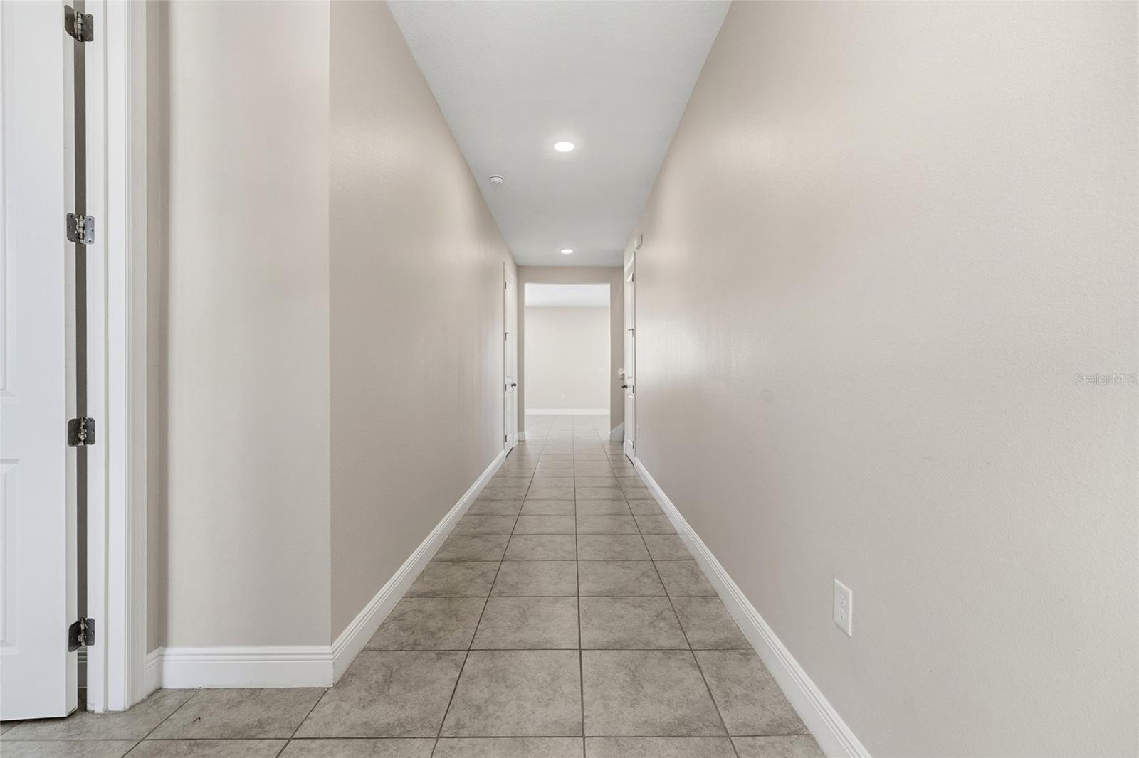 Image 11 of 52 For 1023 Sugarwood Street