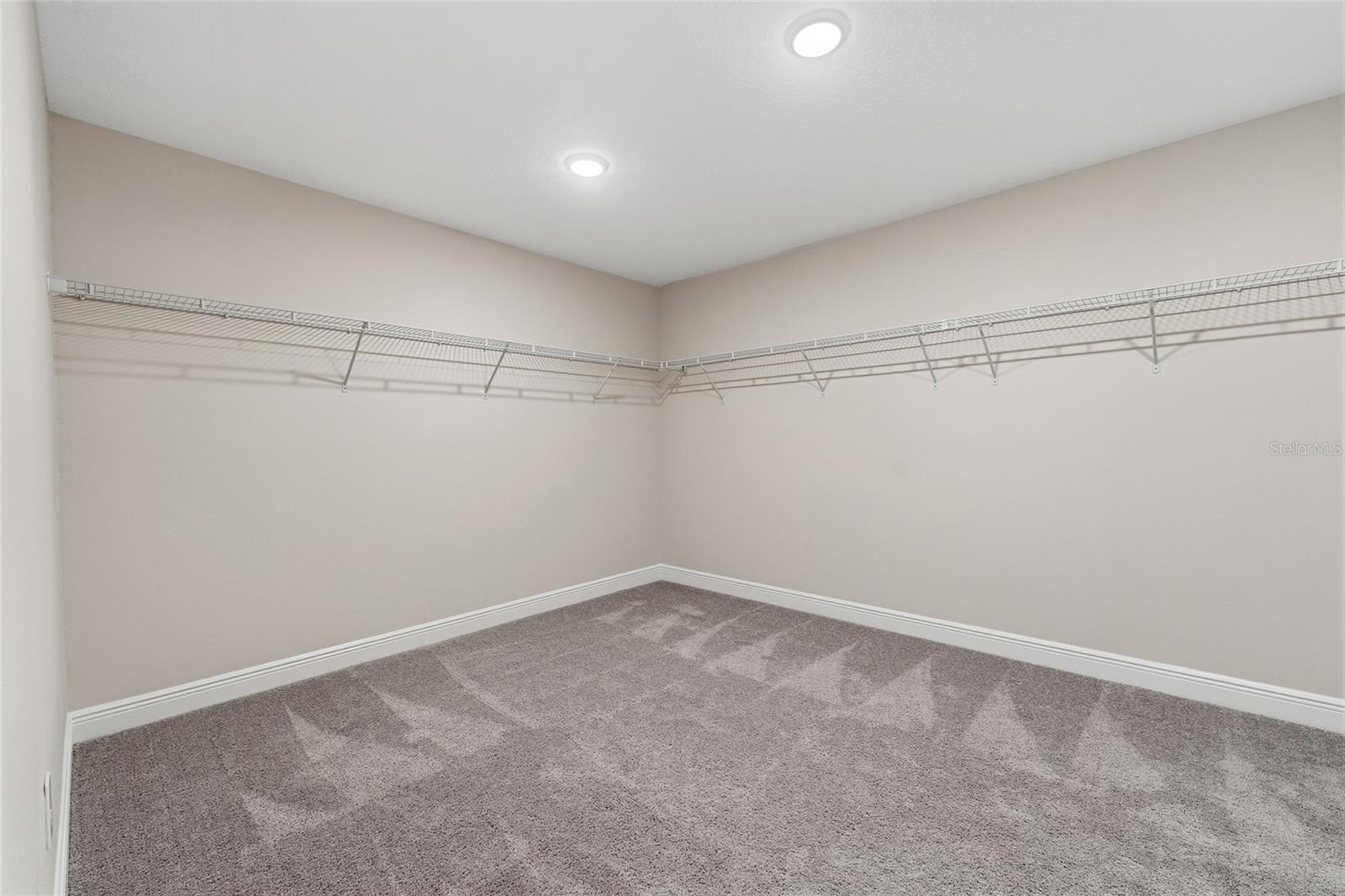 Image 31 of 52 For 1023 Sugarwood Street