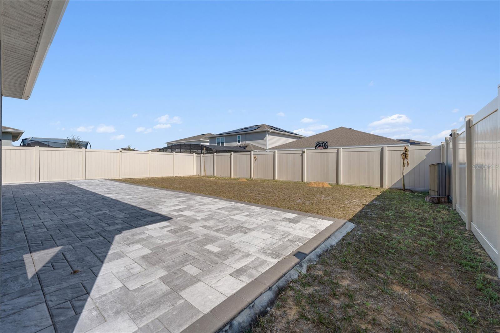 Image 4 of 52 For 1023 Sugarwood Street