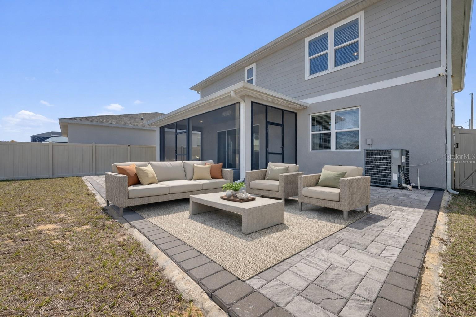 Image 5 of 52 For 1023 Sugarwood Street