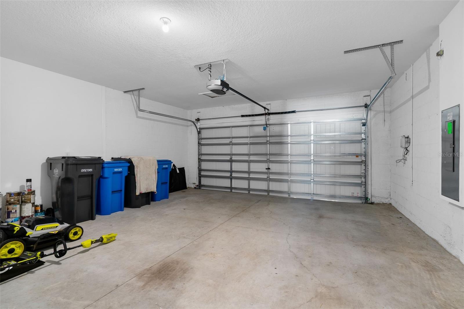 Image 19 of 58 For 9644 Summers Cay Circle