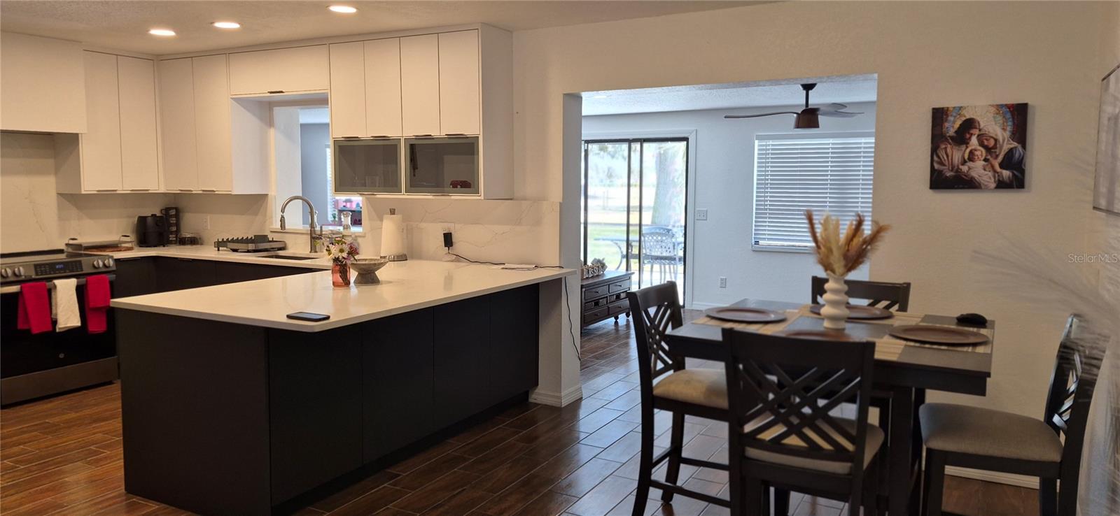 Image 10 of 21 For 2770 Windsong Lane