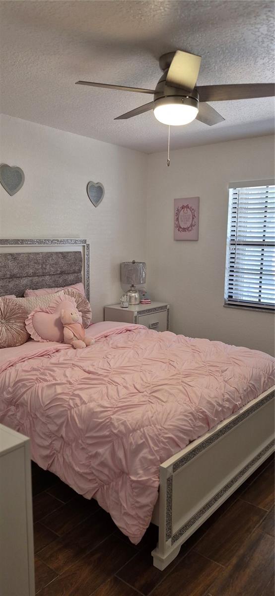 Image 18 of 21 For 2770 Windsong Lane