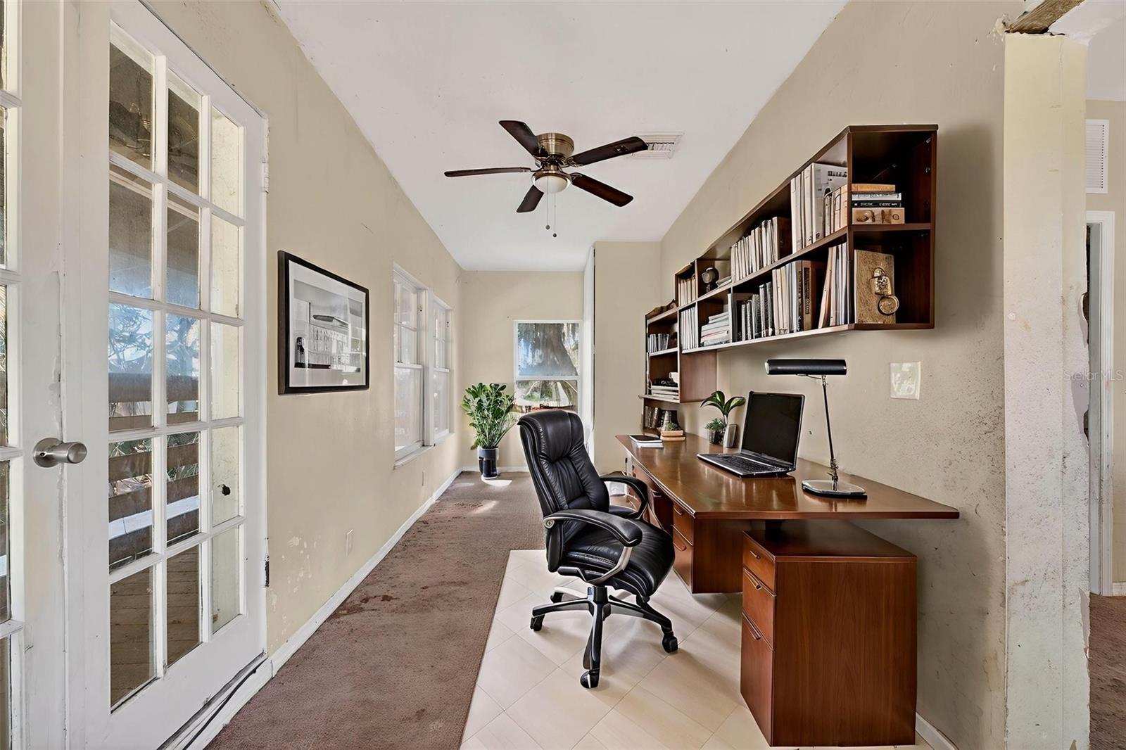 Image 16 of 27 For 842 Channing Road