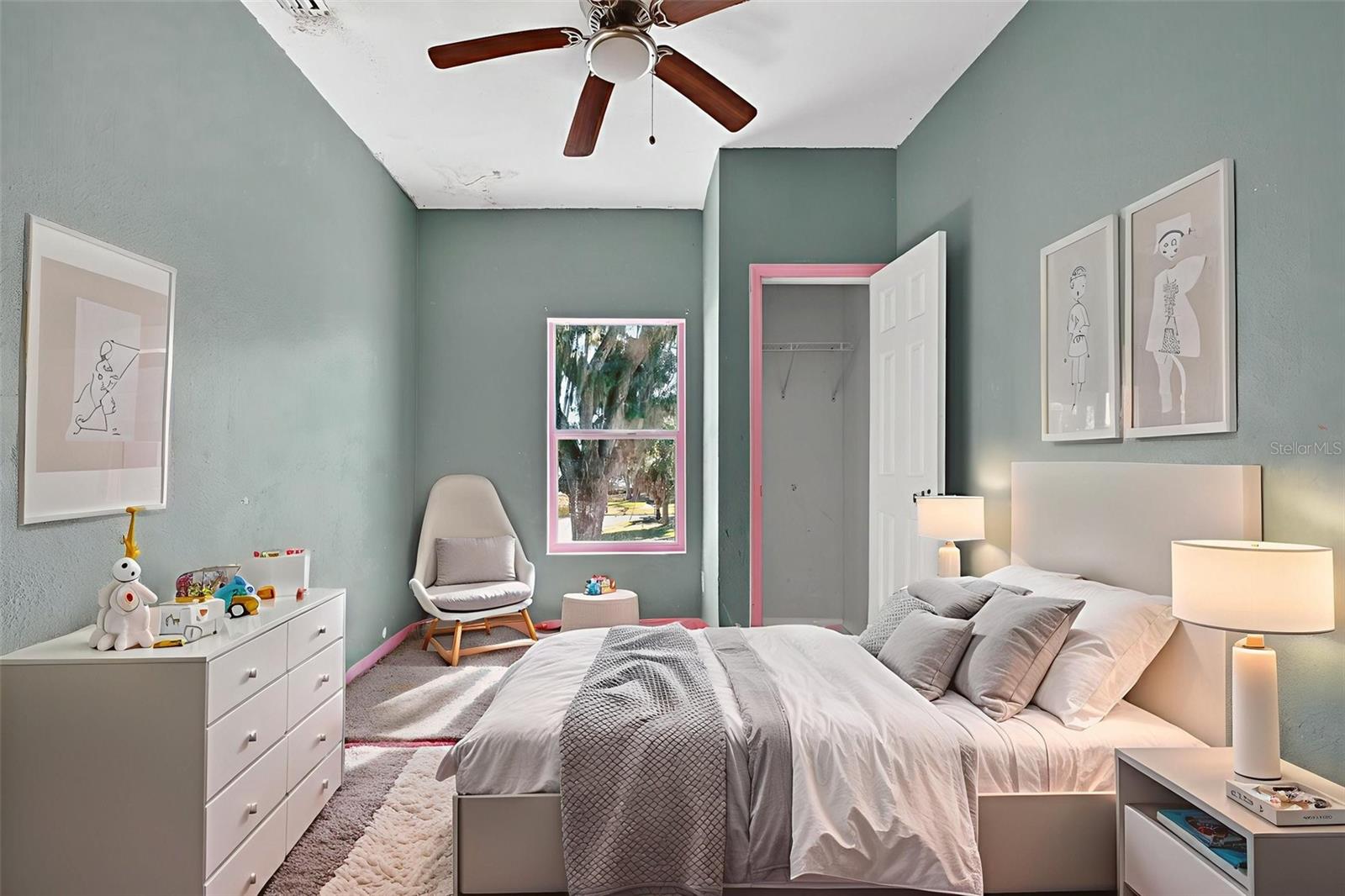 Image 18 of 27 For 842 Channing Road