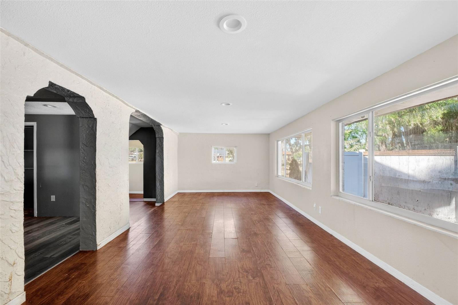 Image 3 of 27 For 842 Channing Road