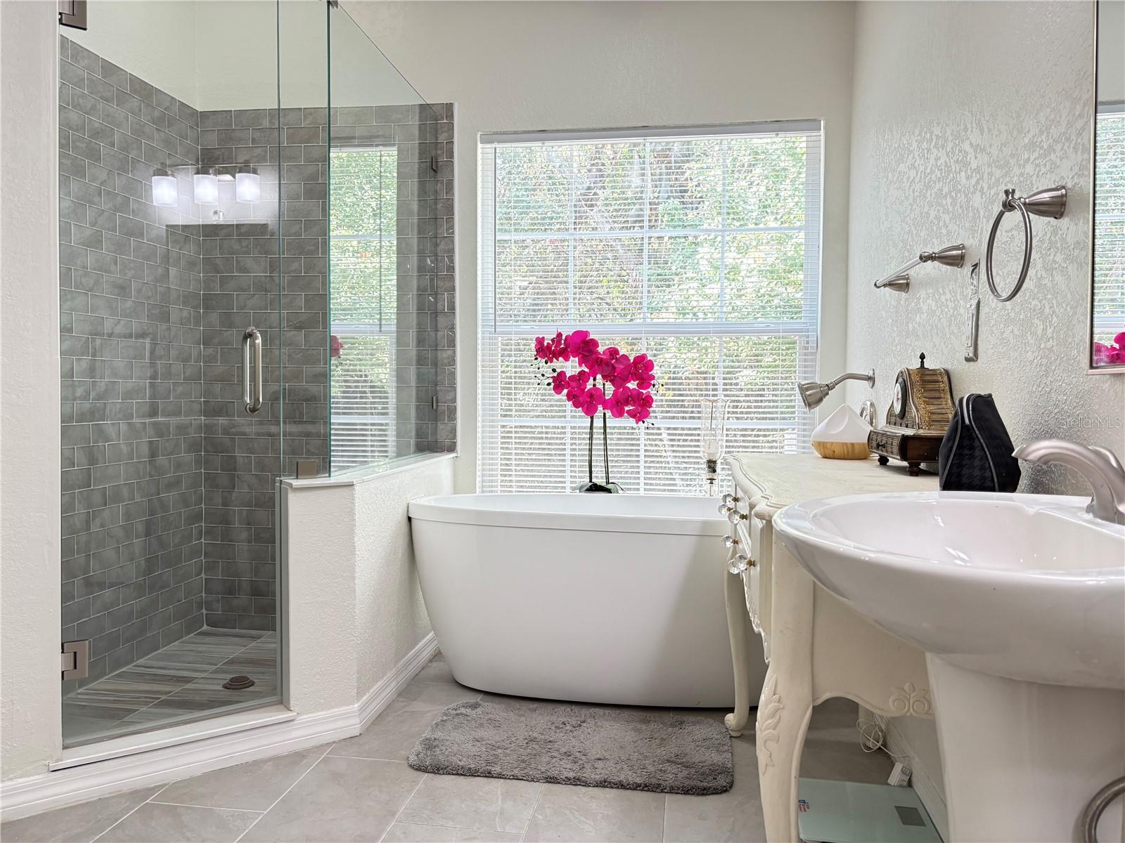 Image 14 of 52 For 2346 Lily Pad Lane