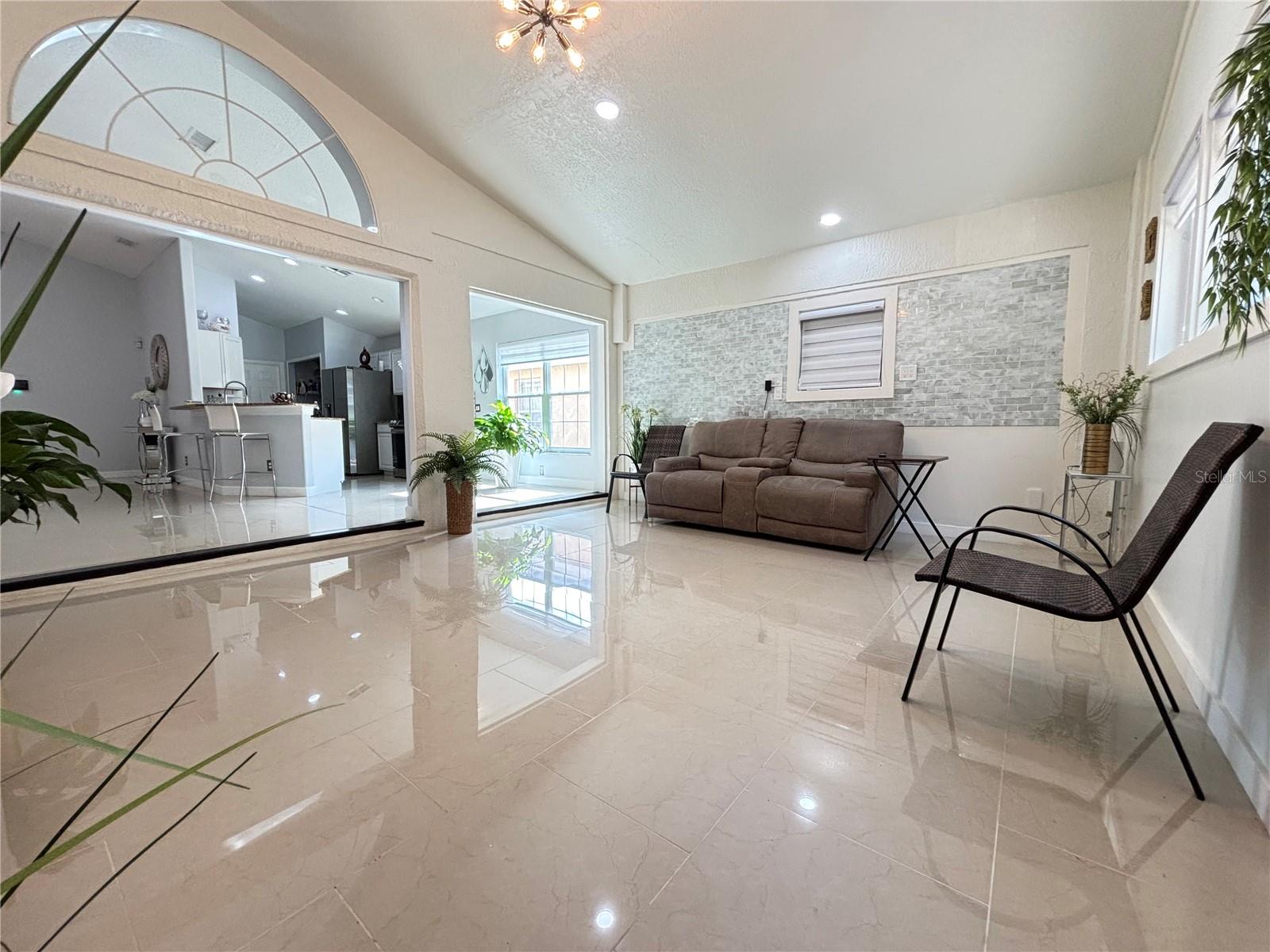 Image 8 of 52 For 2346 Lily Pad Lane