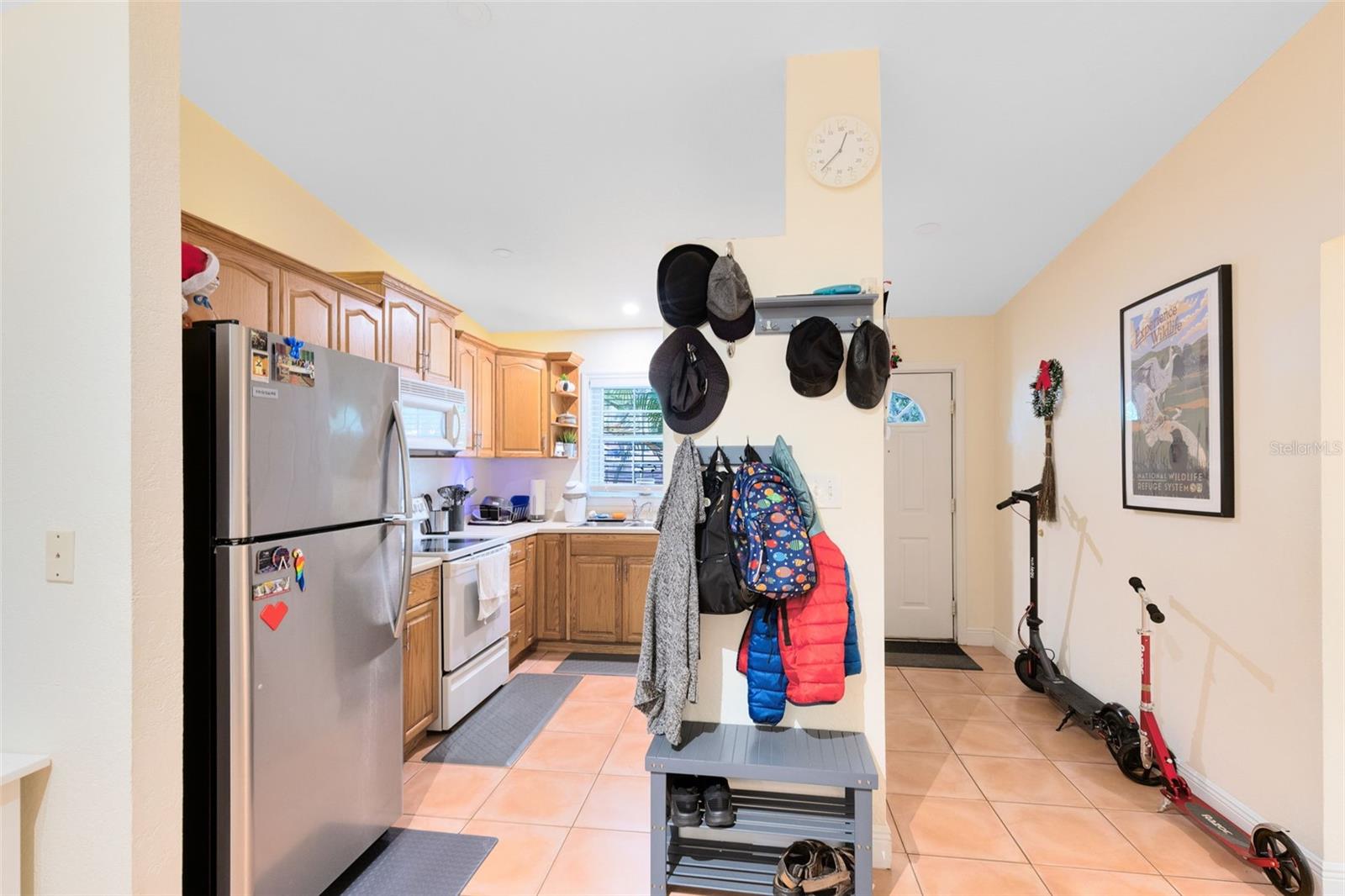 Image 12 of 32 For 607-609 California Avenue