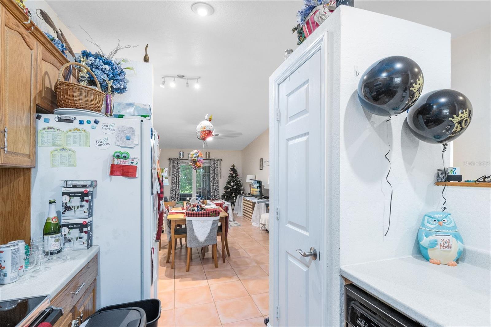 Image 15 of 32 For 607-609 California Avenue