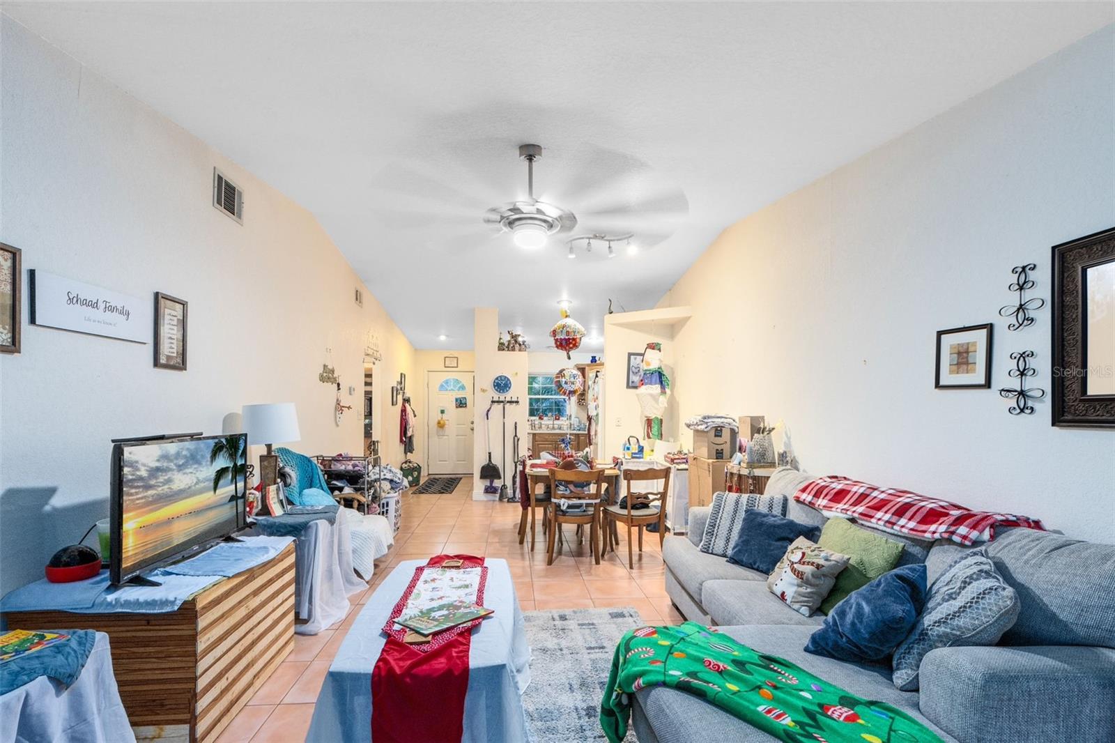 Image 18 of 32 For 607-609 California Avenue