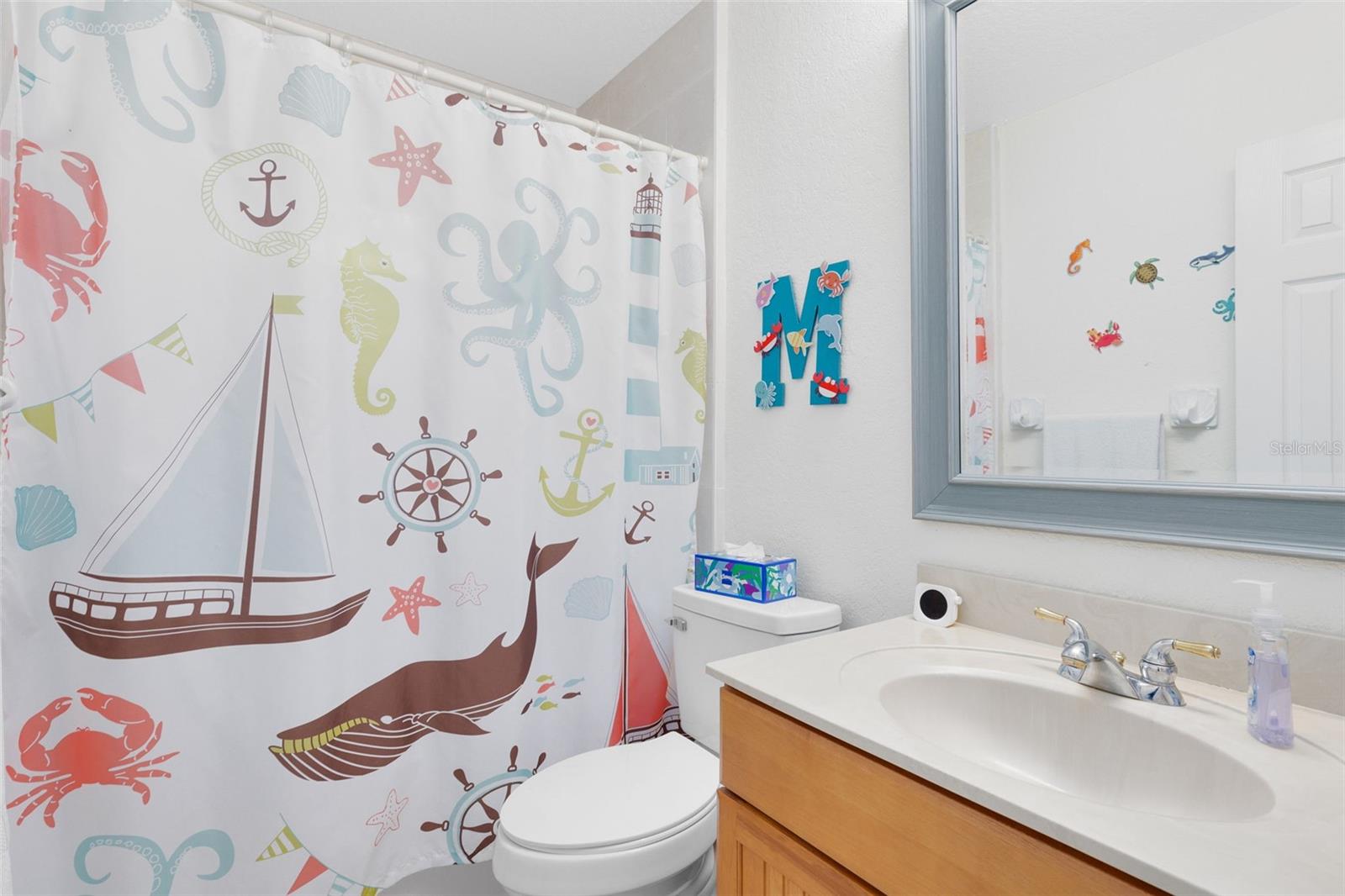 Image 9 of 32 For 607-609 California Avenue