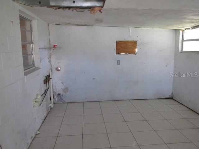 Image 10 of 18 For 7651 Rio Pinar Lakes Boulevard