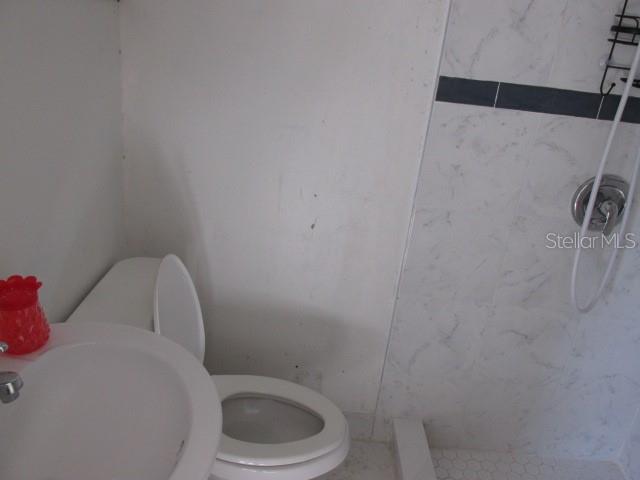 Image 14 of 18 For 7651 Rio Pinar Lakes Boulevard