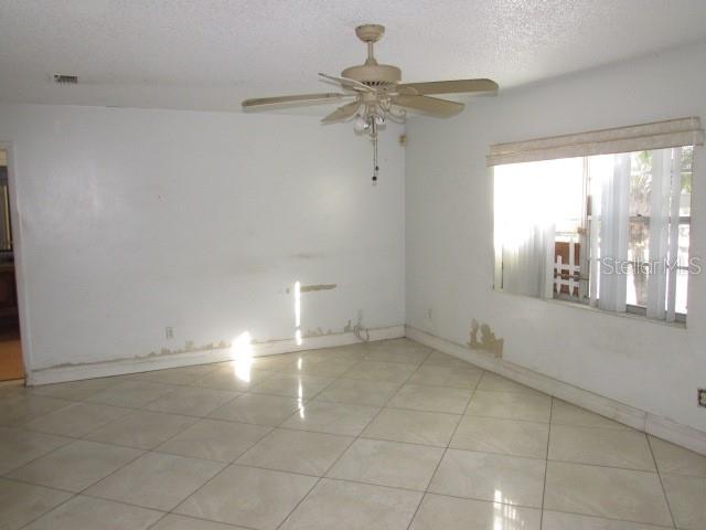 Image 2 of 18 For 7651 Rio Pinar Lakes Boulevard