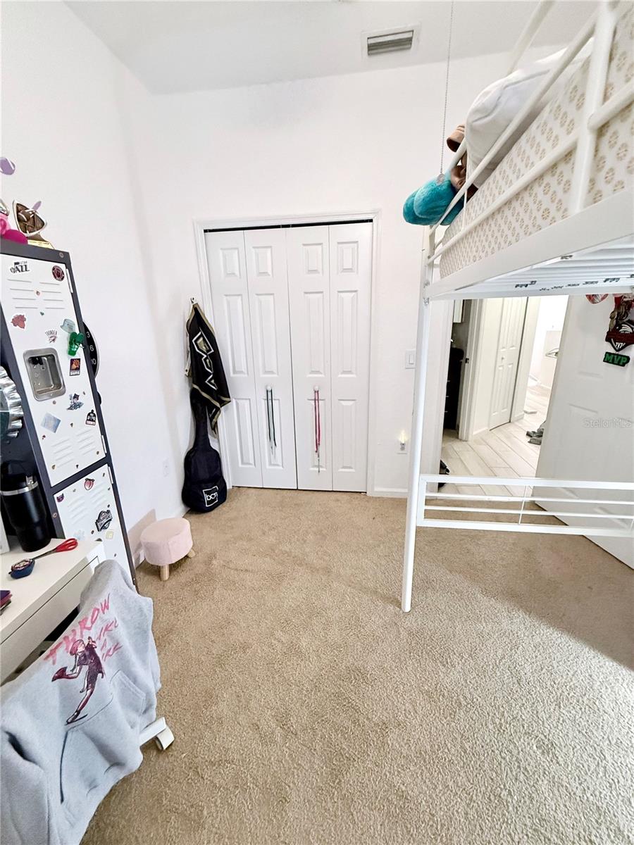 Listing photo id 23 for 3483 Allegra Circle