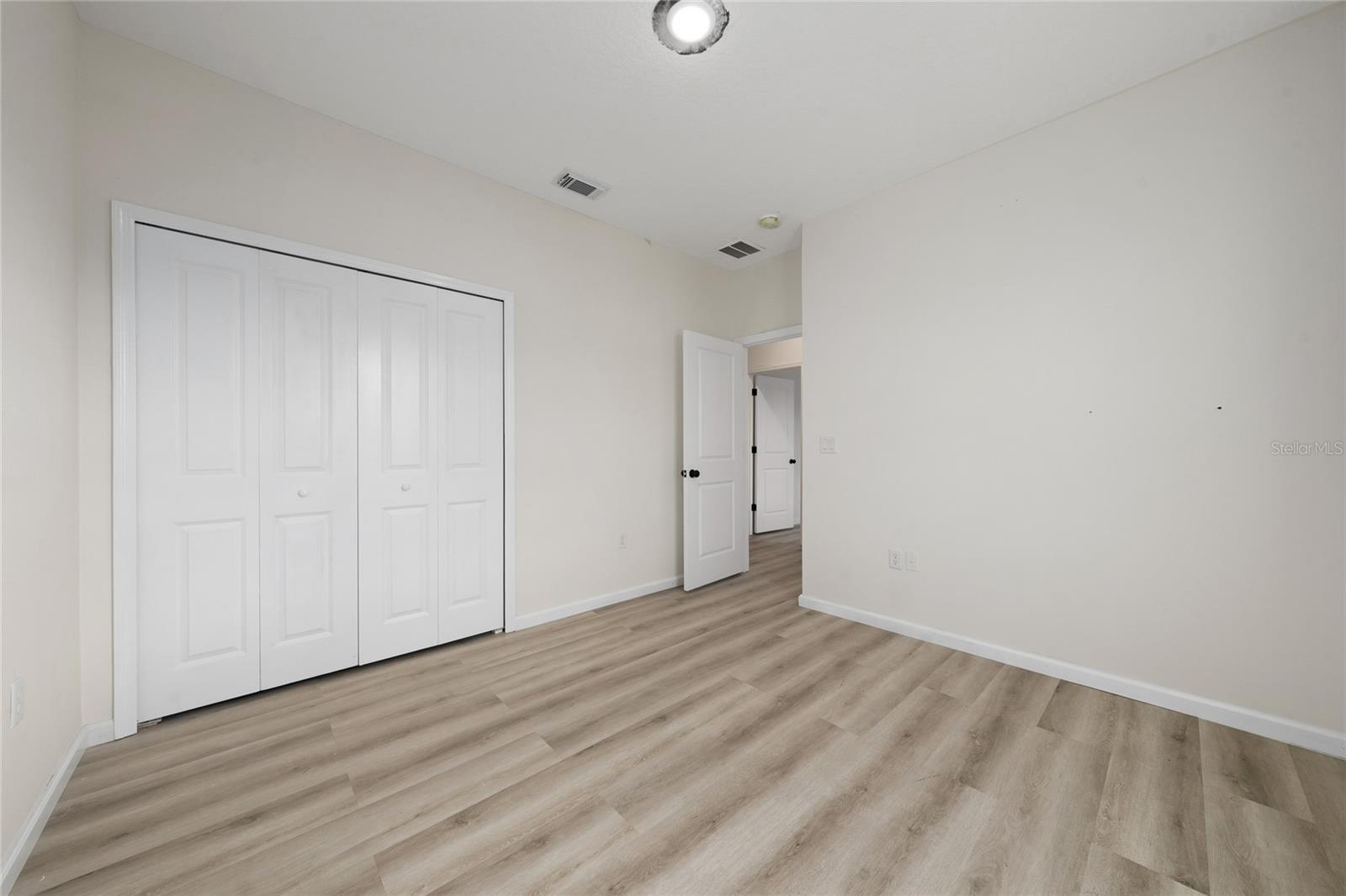 Image 11 of 32 For 6404 Sprucepine Lane