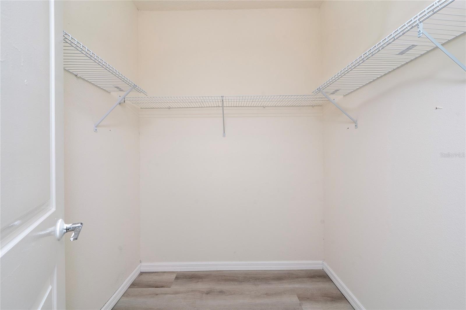 Image 23 of 32 For 6404 Sprucepine Lane