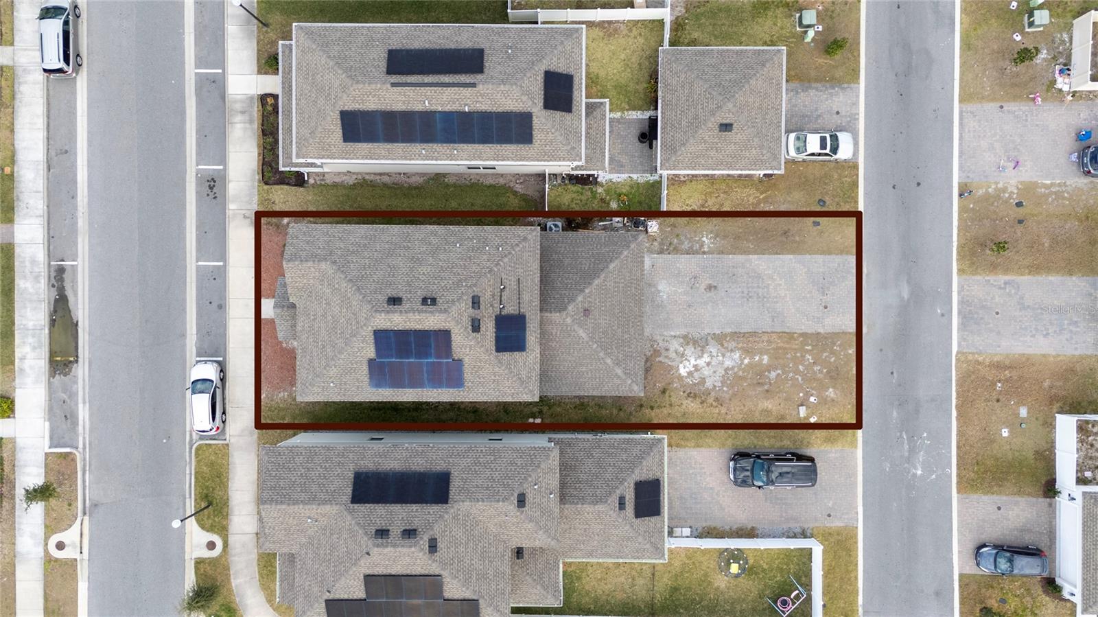 Image 27 of 32 For 6404 Sprucepine Lane