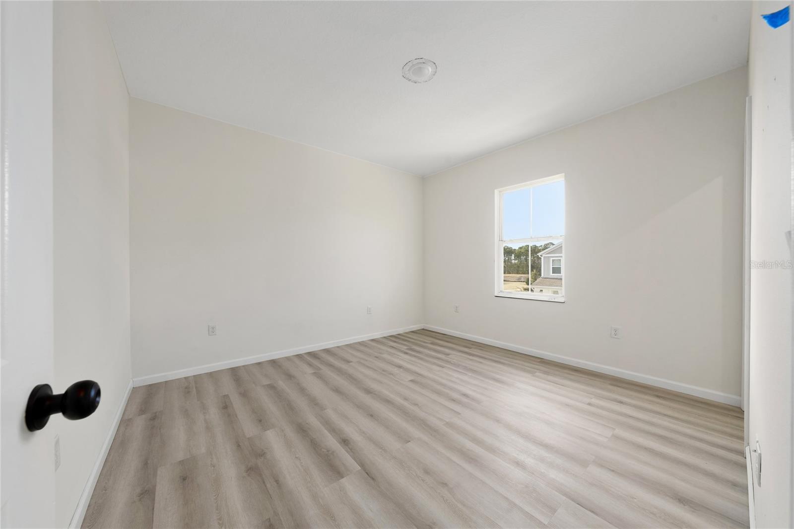 Image 9 of 32 For 6404 Sprucepine Lane