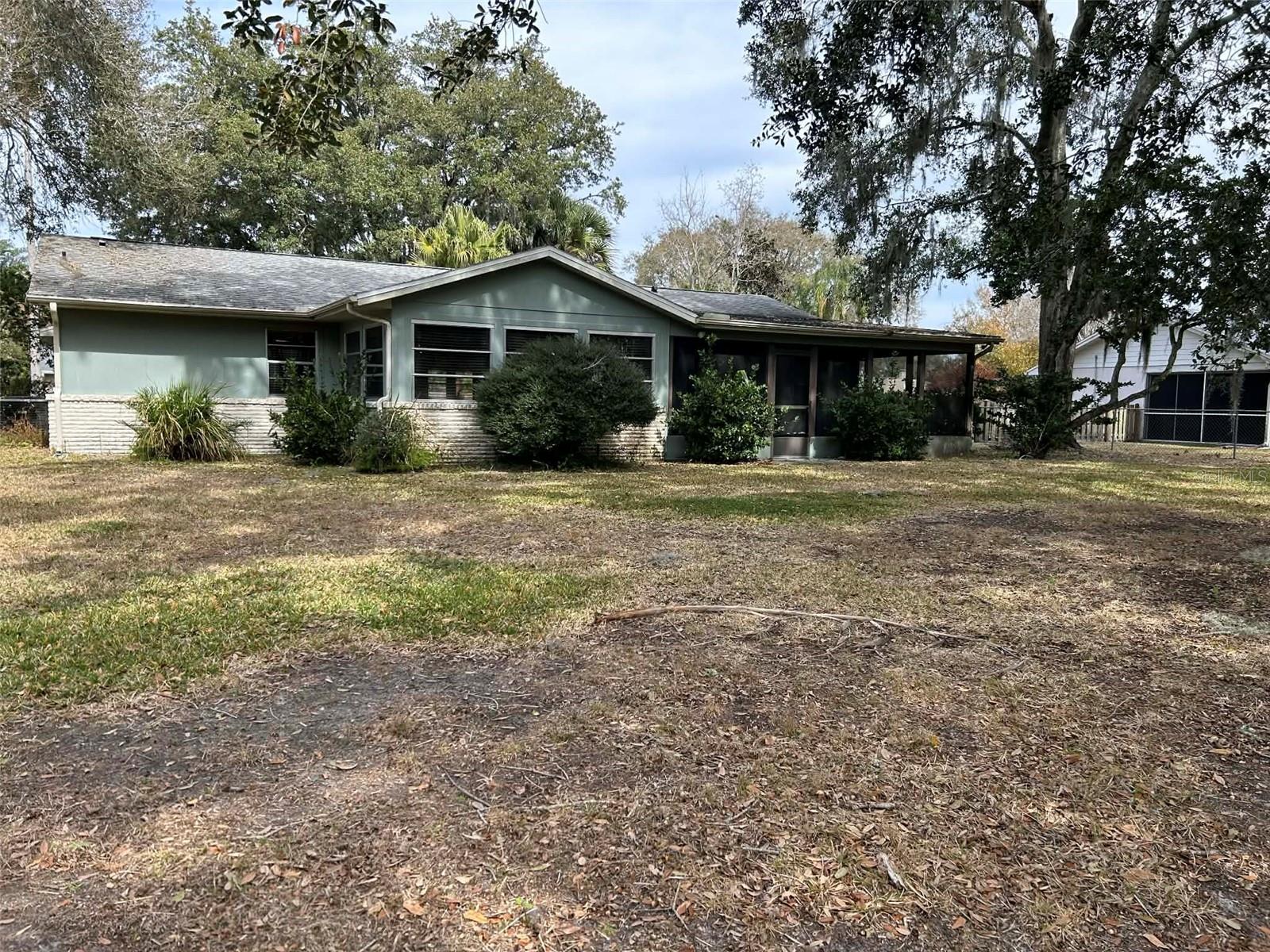 Image 4 of 22 For 1740 King George Drive