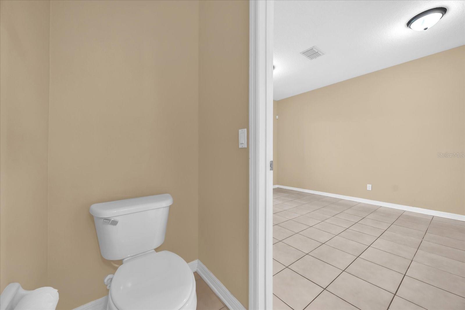 Listing photo id 18 for 3577 Wilshire Way Road 61