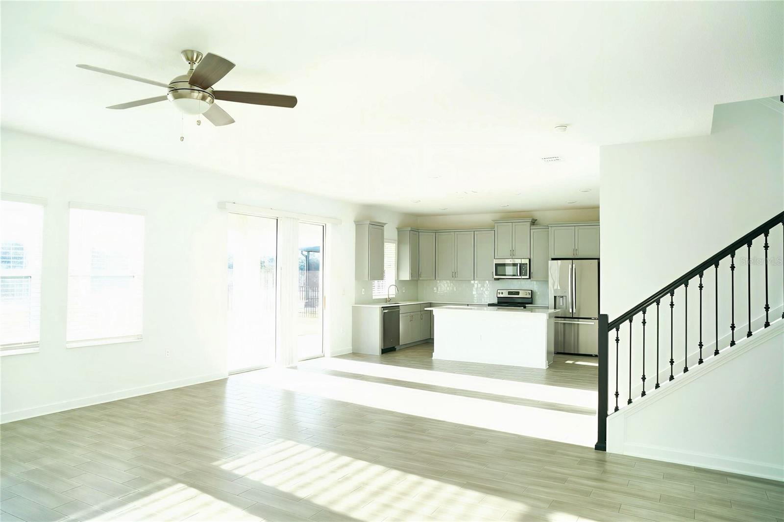 Image 6 of 12 For 3048 Ella Way